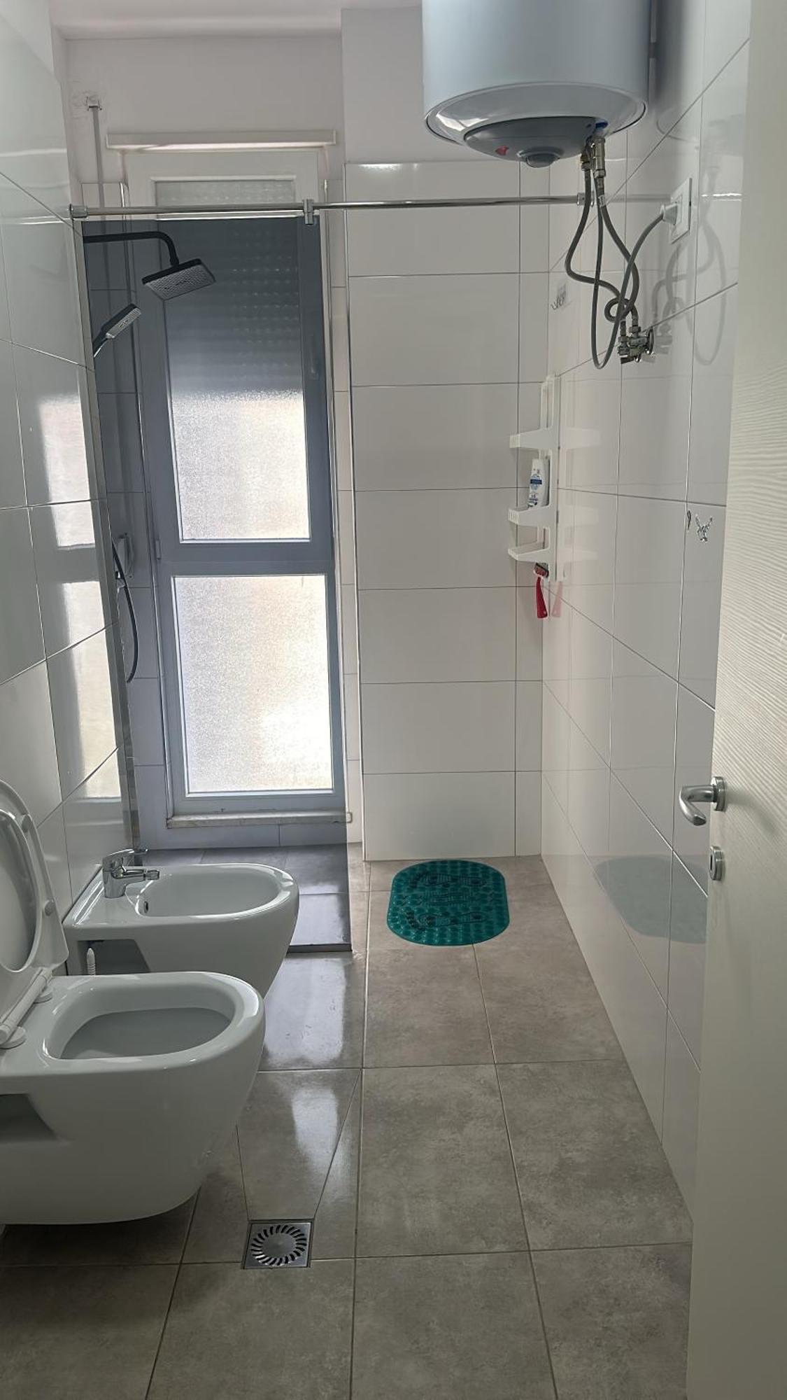 Bratti'S Apartment Near Tirana Center And Mother Teresa Airport Buitenkant foto